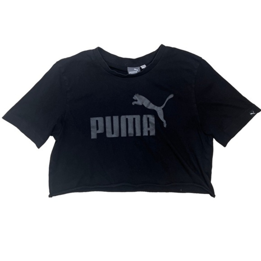 ⭐️ Puma black crop top- size small